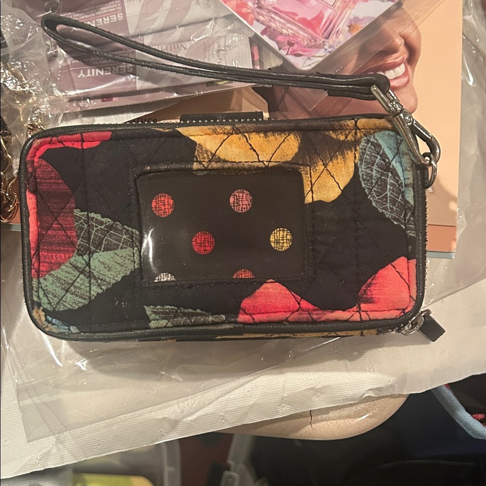 Multicolor Leaf Pattern Wristlet - image 1